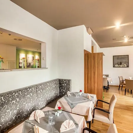 Hotel Hiemann 3*